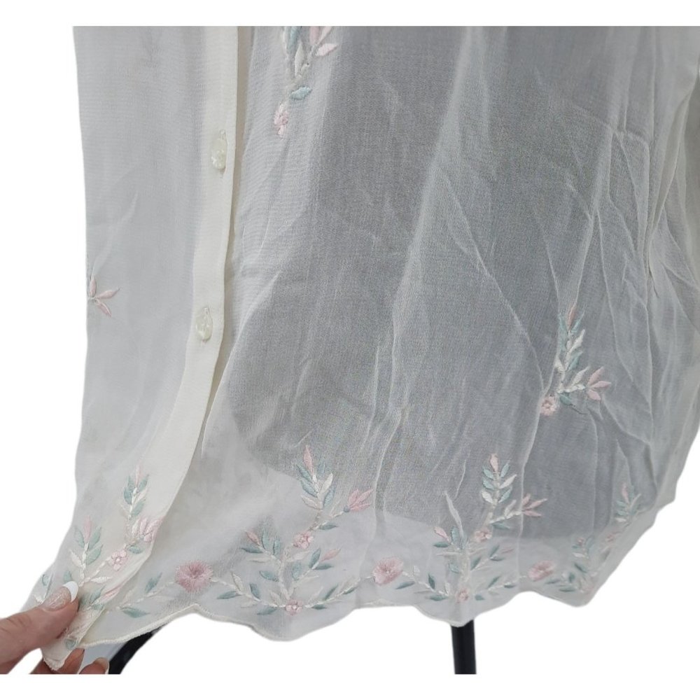 VTG 80s Smithsonian Institution Sheer Chiffon Embroidered Scalloped Hem Blouse M - Picture 4 of 11